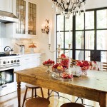 Home Decor – Using dark doors to lighten your interiors