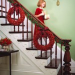 Holiday Wreaths to Brighten your Home & Welcome Guests!