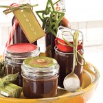 Easy Homeade Christmas Goodies to Give as Gifts