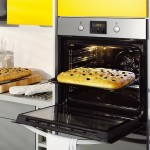 Guest Blogger: Pyrolytic Ovens – A Worthwhile Investment for your Kitchen?