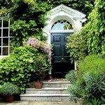 DIY Saturday #107 – How to Revamp your Front Door (Video)
