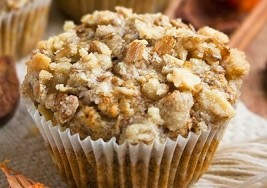 Quick Weekend Snack: Crumb Cake Muffins Recipe