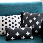 DIY Weekend Craft: Easy Hand Printed Pillows