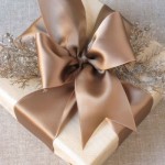 Easy & Simple Gift Wrapping Ideas for Last Minute Gifts