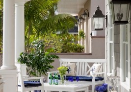 Beautifully Bringing Life To Your Home’s Front Entry