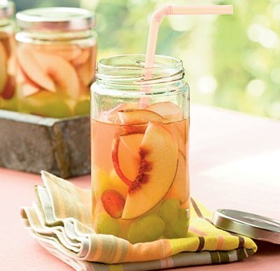 Prosecco Sangria, Mint Julep & Raspberry Iced Tea Cocktails