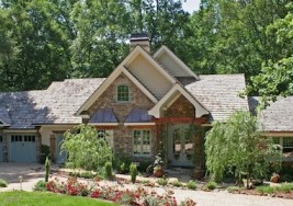 Guest Blogger: 5 Considerations Before Buying an Older Home