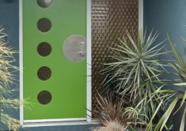 How to Bring Summer to Your Front Door Curb Appeal