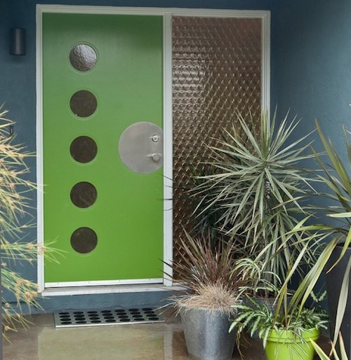 How to Bring Summer to Your Front Door Curb Appeal