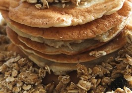 Sunday Homemade Granola Pancakes Recipe