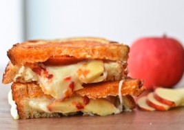 Gourmet Grilled Cheese & Apples Sandwich Recipe