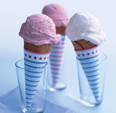 Easy Summer Entertaining Idea: Custom Ice Cream Wrappers
