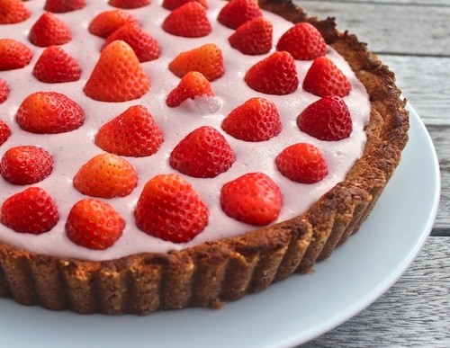Father’s Day Picnic Dessert: Strawberry Mint Pie Recipe