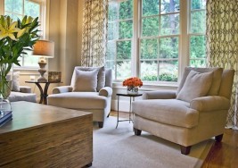 How to Bring Fresh Summer Color into Your Bedroom