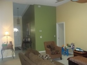living room foyer before_homeadvisor