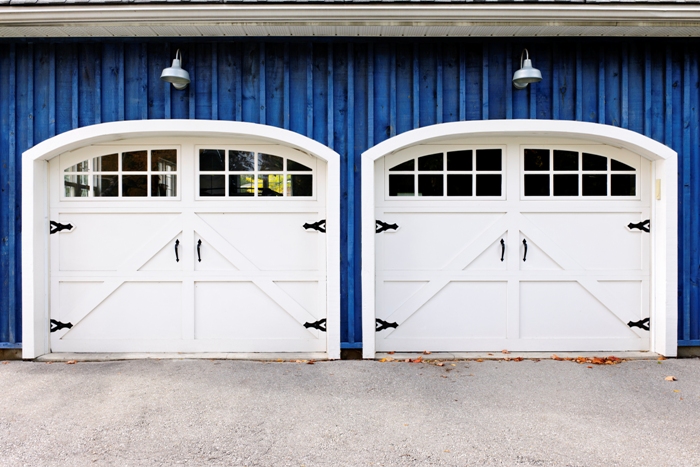 Double door garage