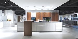 PoggenPohl_Stagetecture_BlogTourLA_Segmento Kitchen