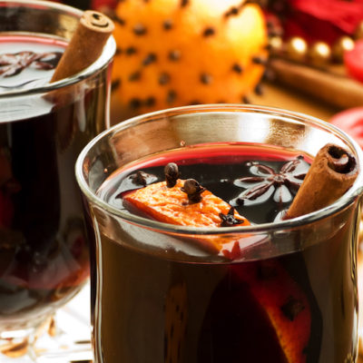 Warm Holiday Orange Mulled Wine Recipe