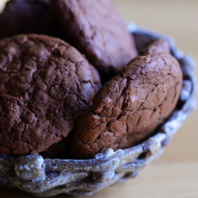 Christmas Treats: Chocolate Sugar Cookies Recipe