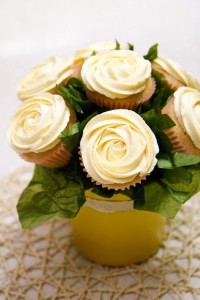 Mother's Day roses cupcake bouquet