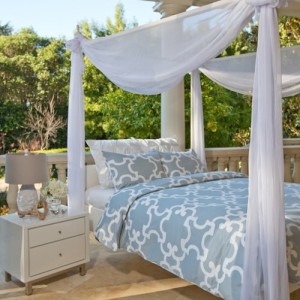 Stagetecture_Crane and Canopy bedding ideas