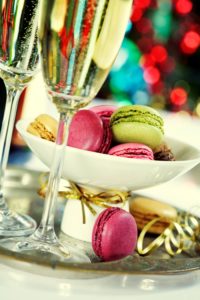 Curd-Filled Lemon Macaroons Recipe