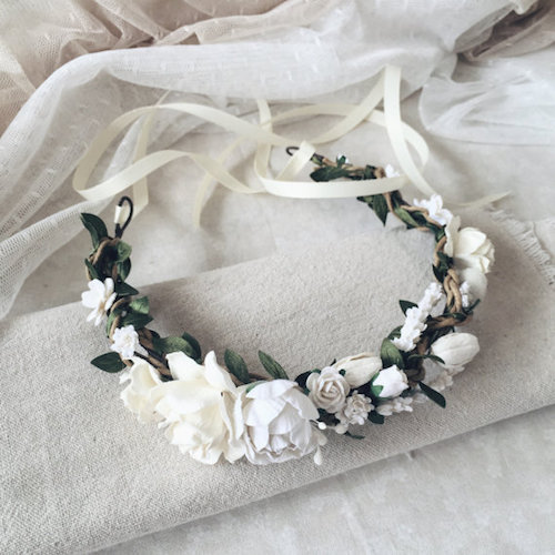 Easy DIY Wedding Ideas: Summer Floral Crown