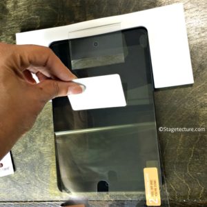 Reticare positioning screen protector